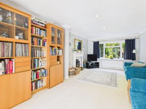 through Living room - click for photo gallery
